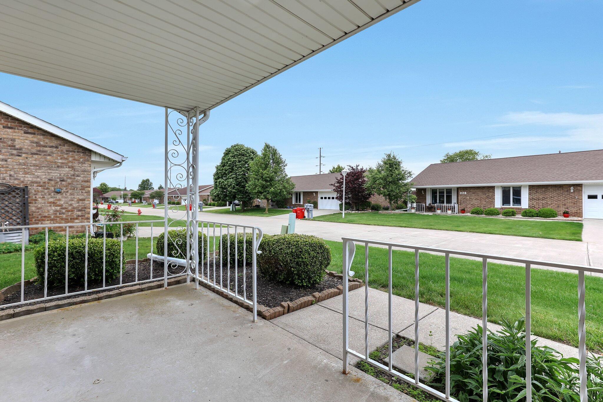 329 Bishop Drive, London, Ohio image 3