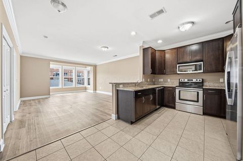 Photo of 925 Ingleside Avenue 207 #207, Columbus, OH 43215 (MLS # 226009350)