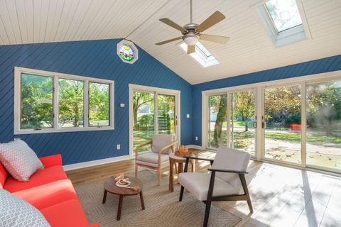 Tiny photo for 106 N Ormsbee Avenue, Westerville, OH 43081 (MLS # 225036472)