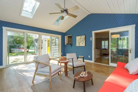 Tiny photo for 106 N Ormsbee Avenue, Westerville, OH 43081 (MLS # 225036472)