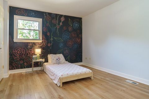 Tiny photo for 106 N Ormsbee Avenue, Westerville, OH 43081 (MLS # 225036472)