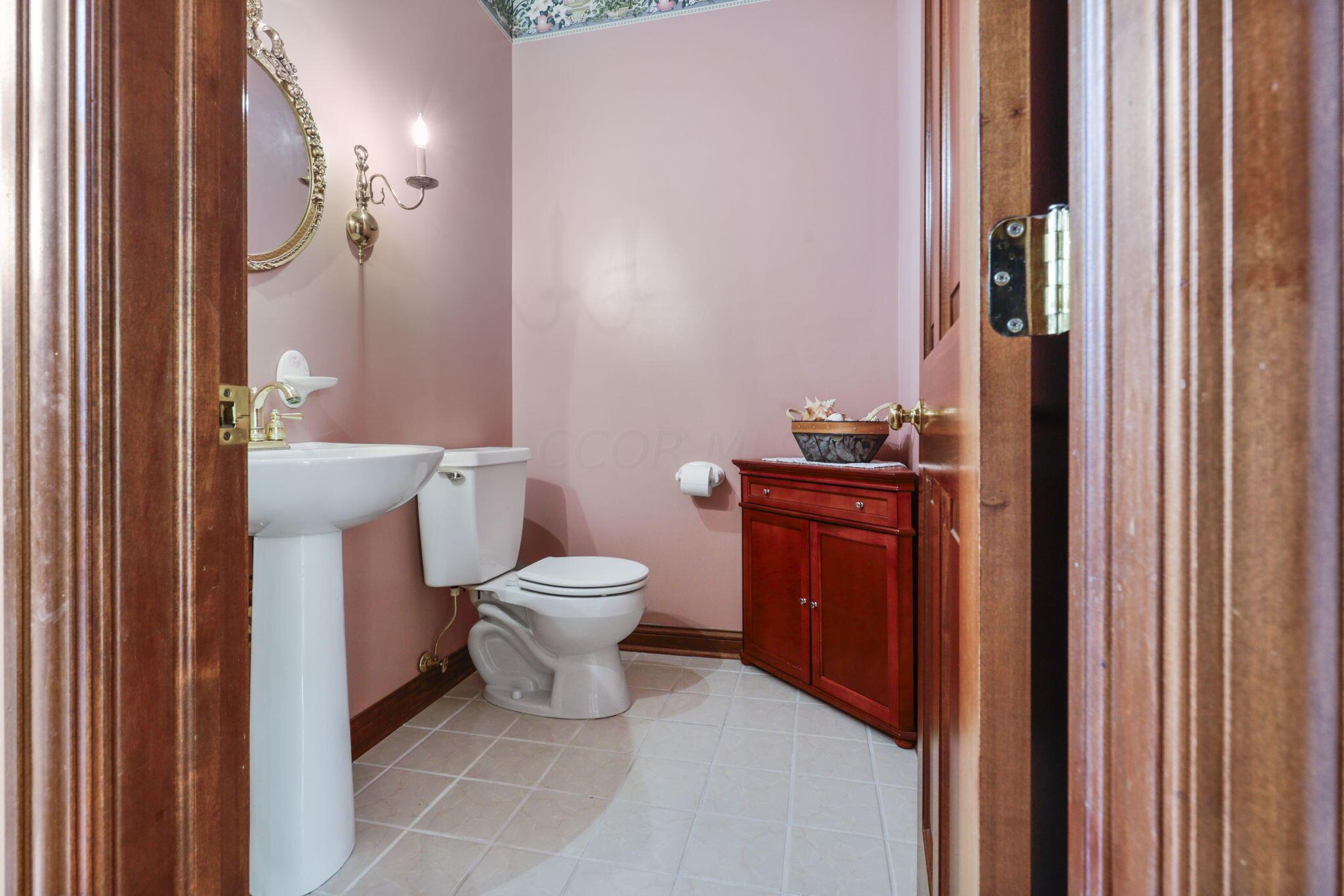 80 Waters Edge Drive, Hebron, Ohio image 23