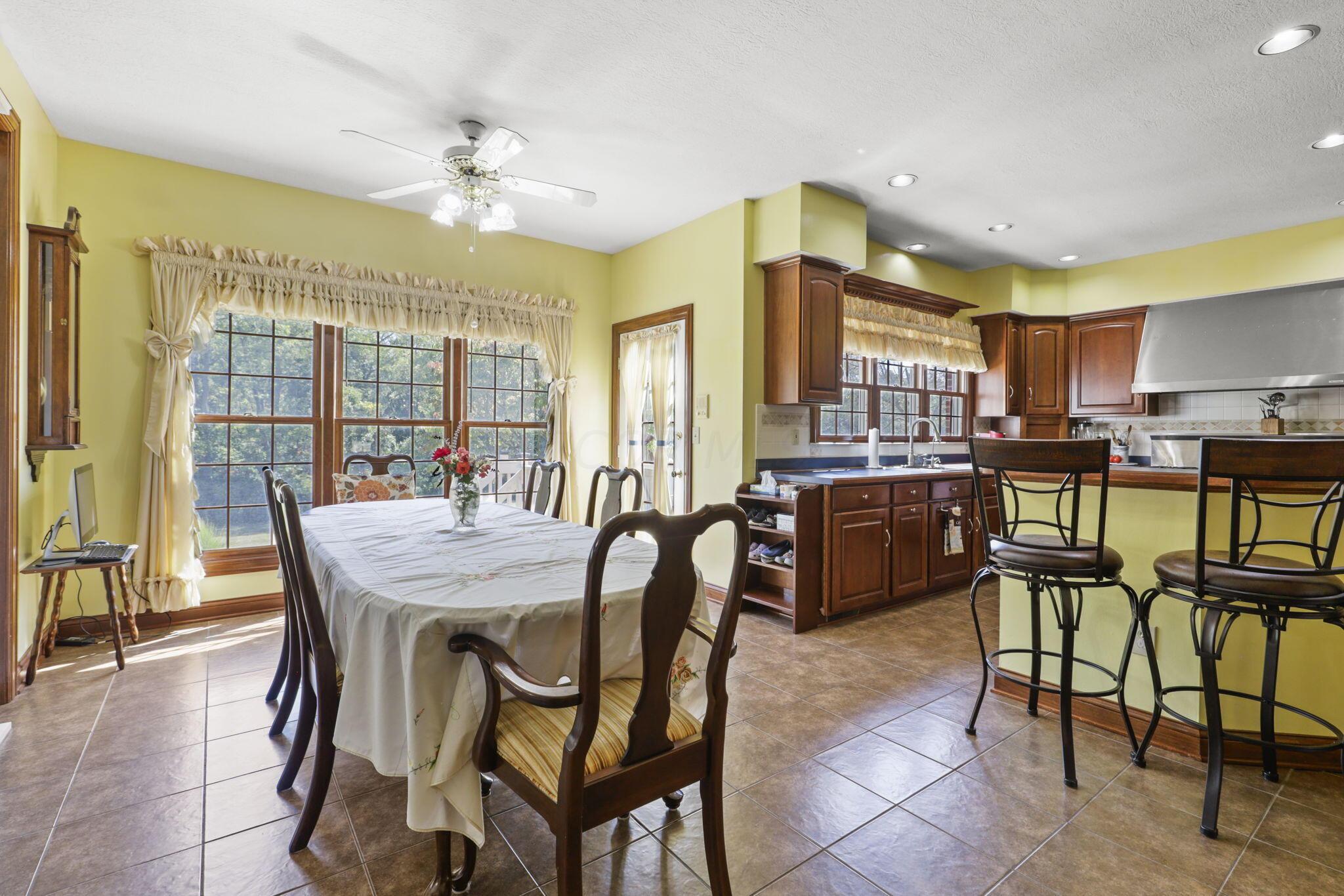 80 Waters Edge Drive, Hebron, Ohio image 32