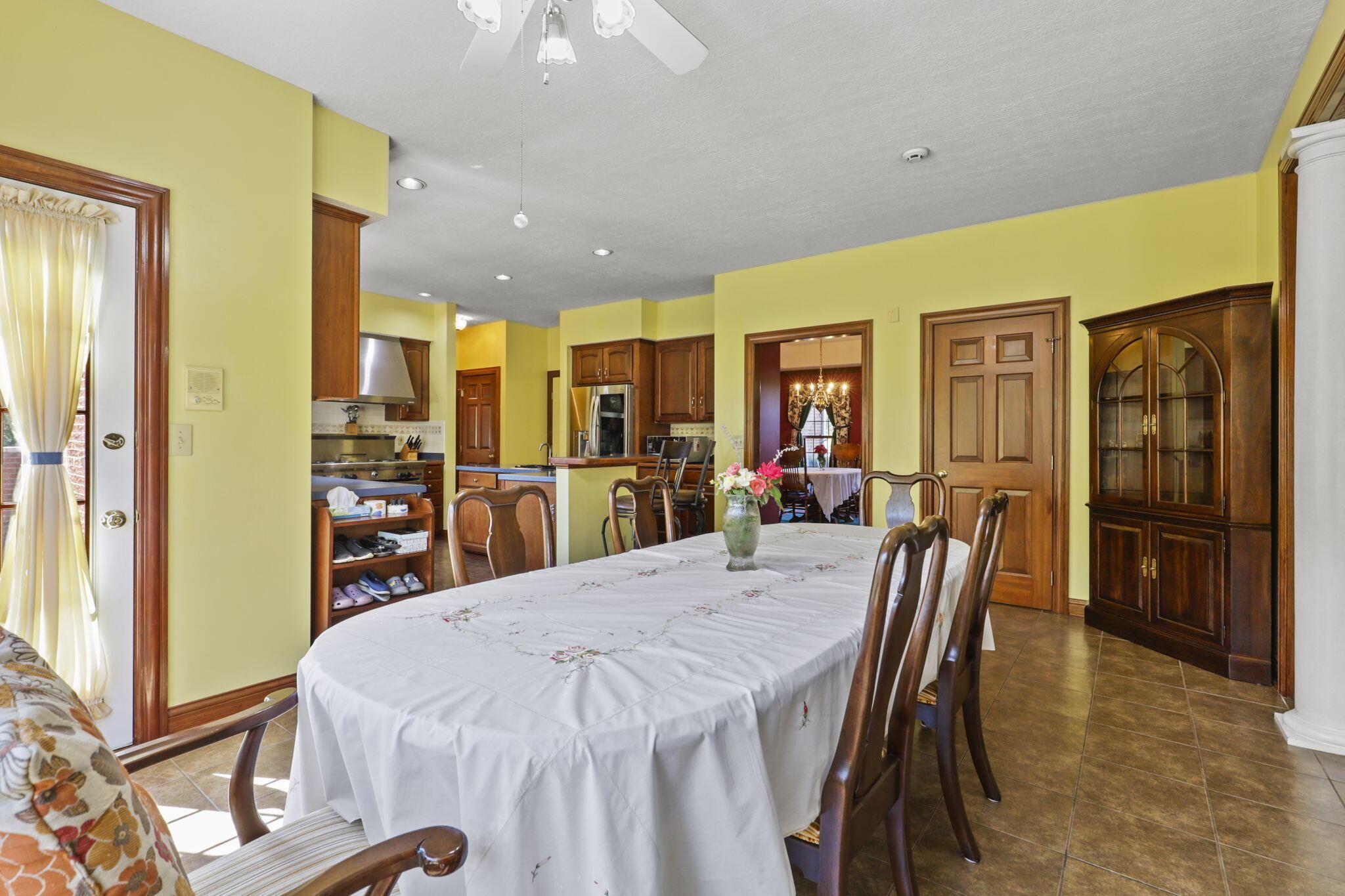 80 Waters Edge Drive, Hebron, Ohio image 31