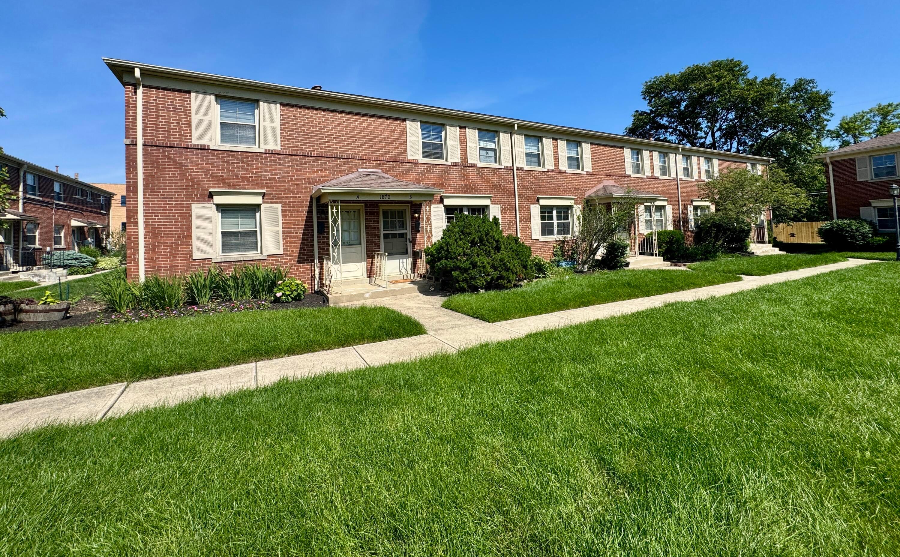 1870 Northwest Boulevard 8B