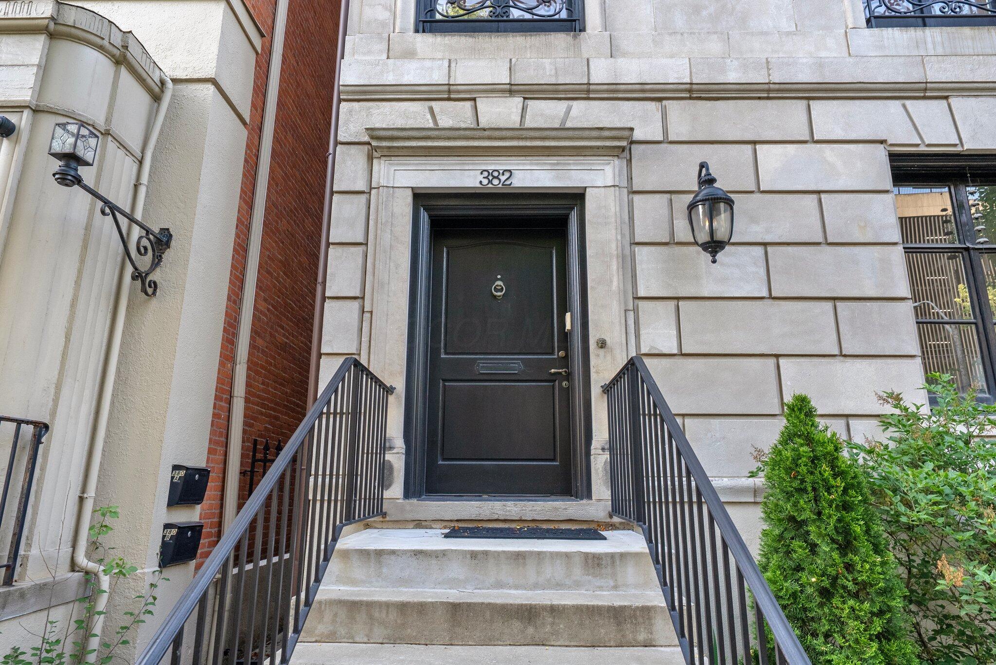 382 E Town Street, Columbus, Ohio image 16