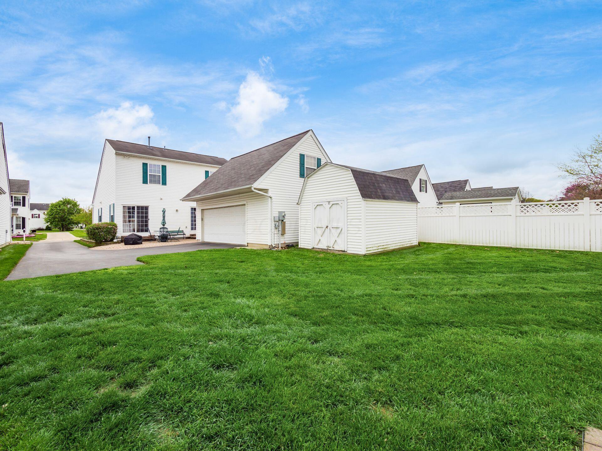 4456 Alameda Drive, Grove City, Ohio image 9