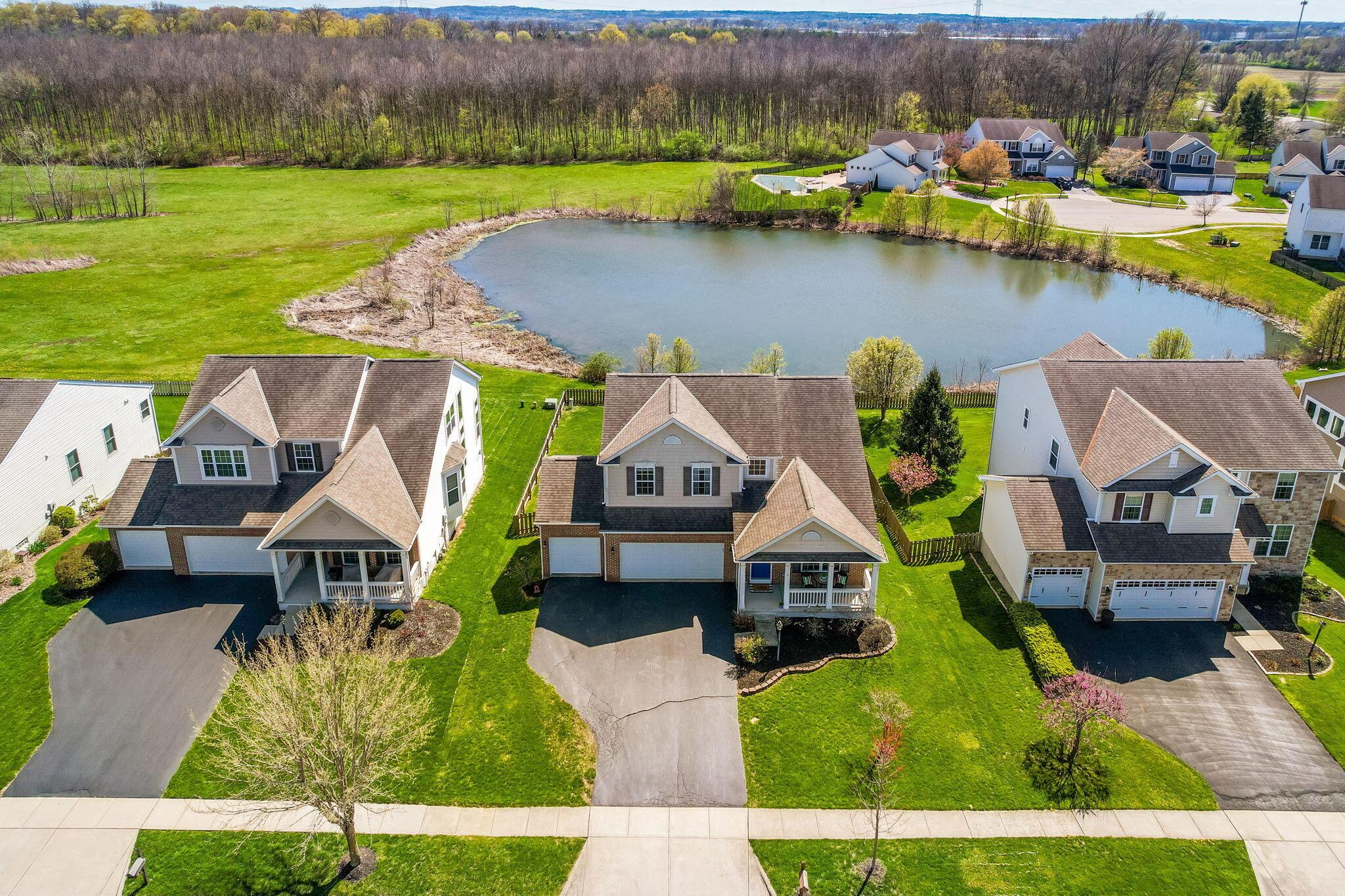 125 Fox Glen Drive #316, Pickerington, Ohio image 2