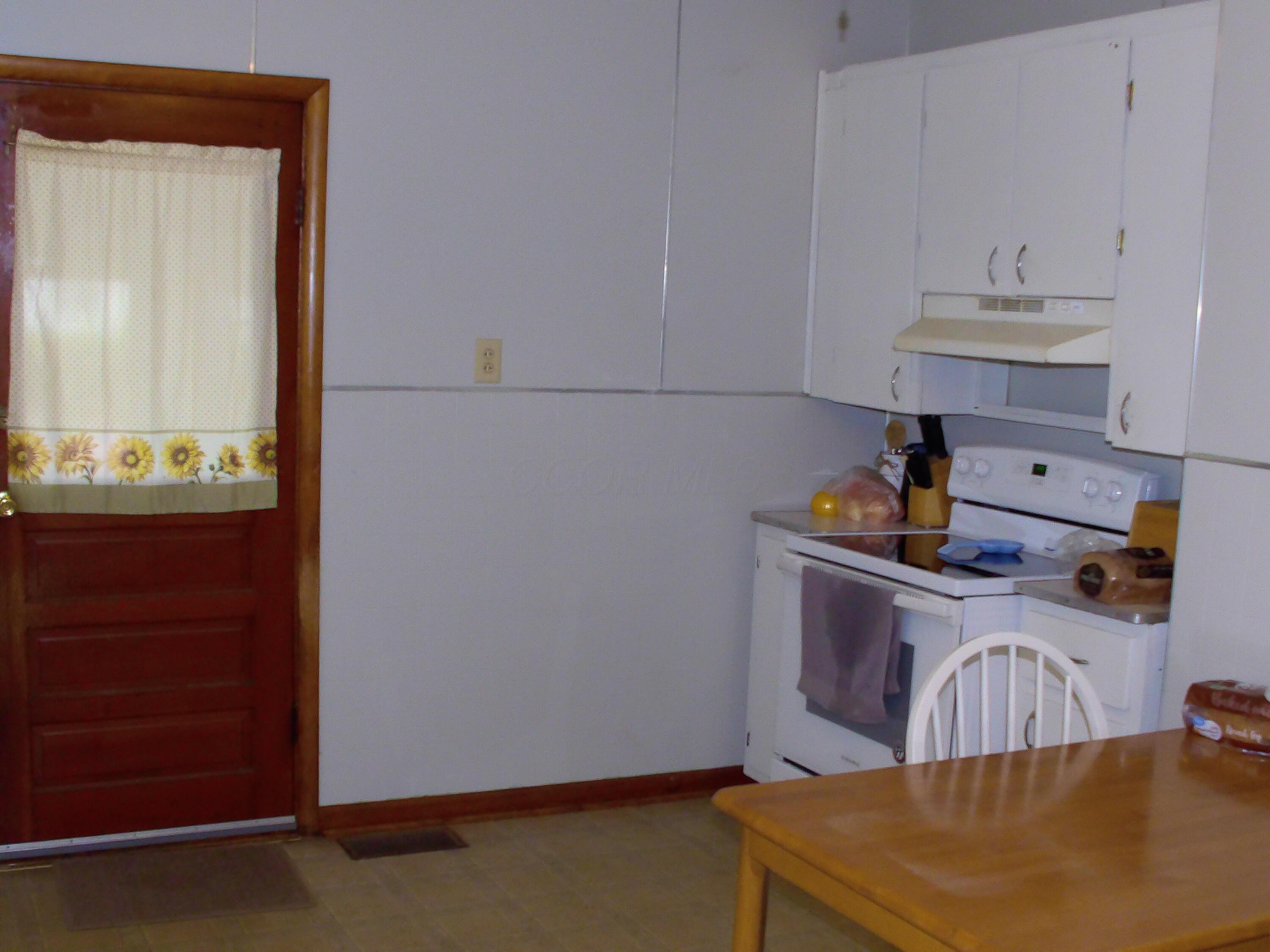 474 Chestnut Street, Nelsonville, Ohio image 25