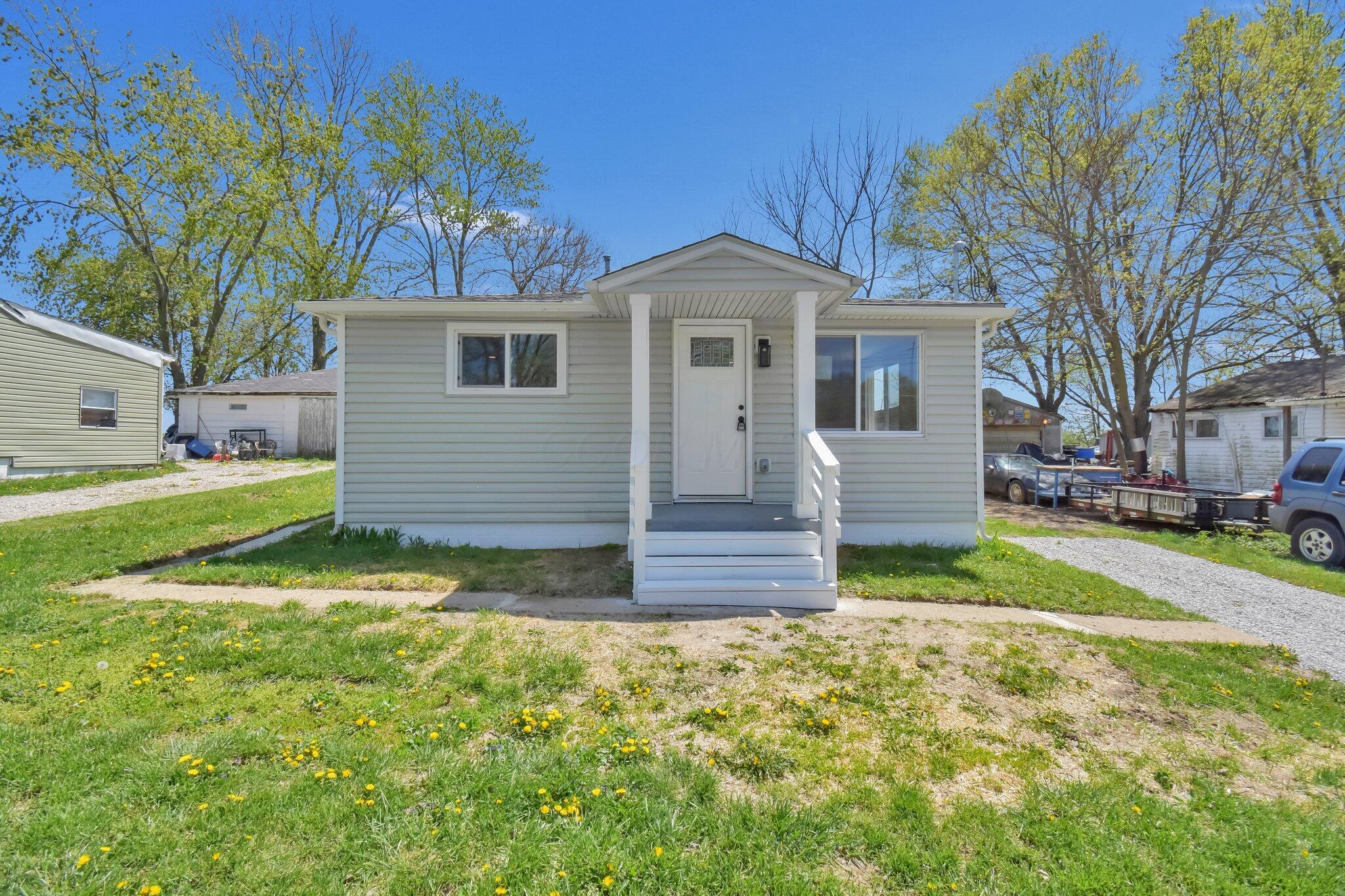 39 Graham Avenue, London, Ohio image 1