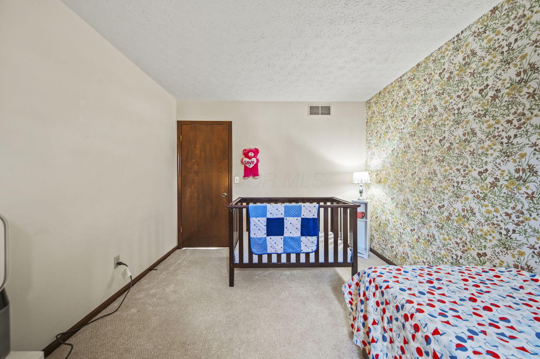 2403 Olde Sawmill Boulevard, Dublin, Ohio image 30