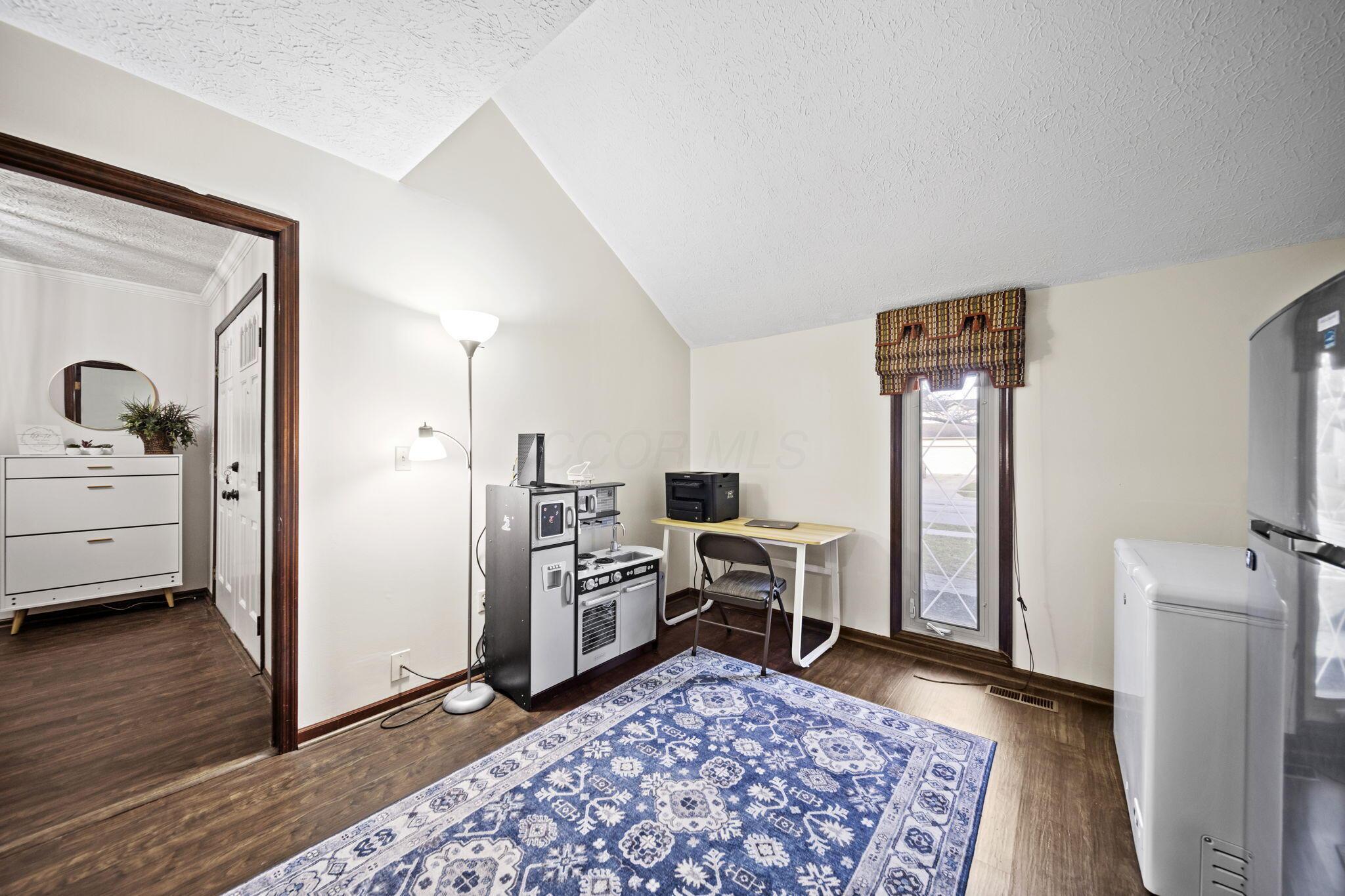 2403 Olde Sawmill Boulevard, Dublin, Ohio image 18