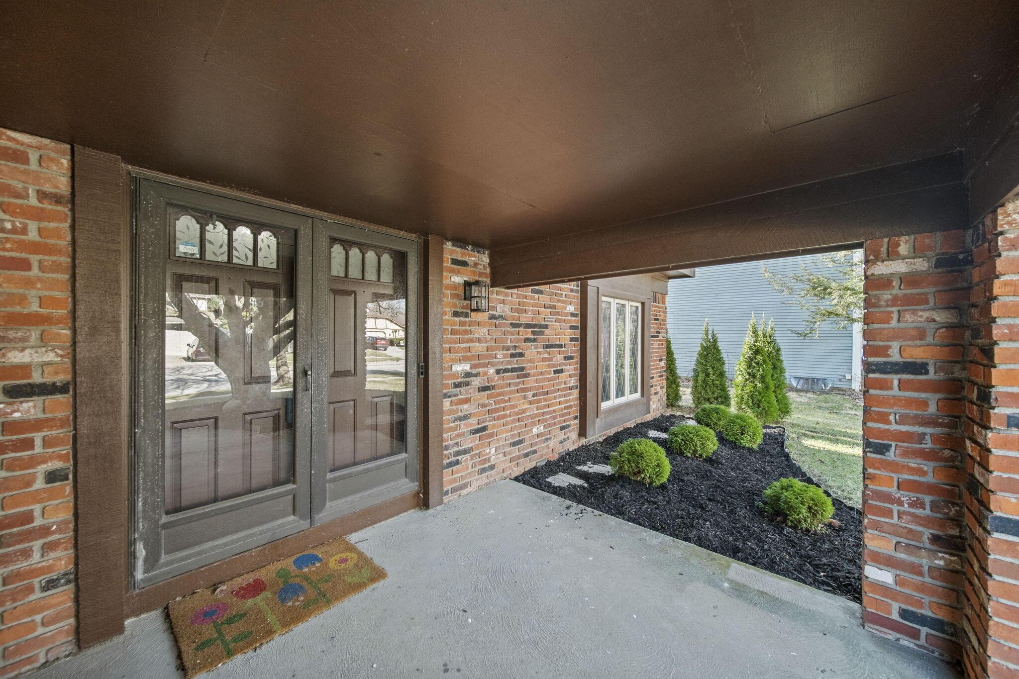 2403 Olde Sawmill Boulevard, Dublin, Ohio image 5