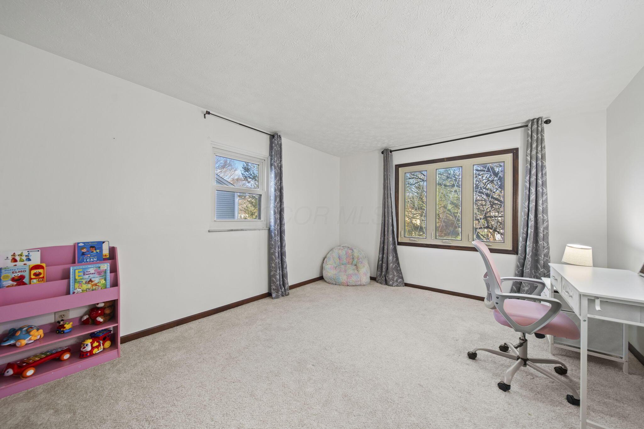 2403 Olde Sawmill Boulevard, Dublin, Ohio image 33