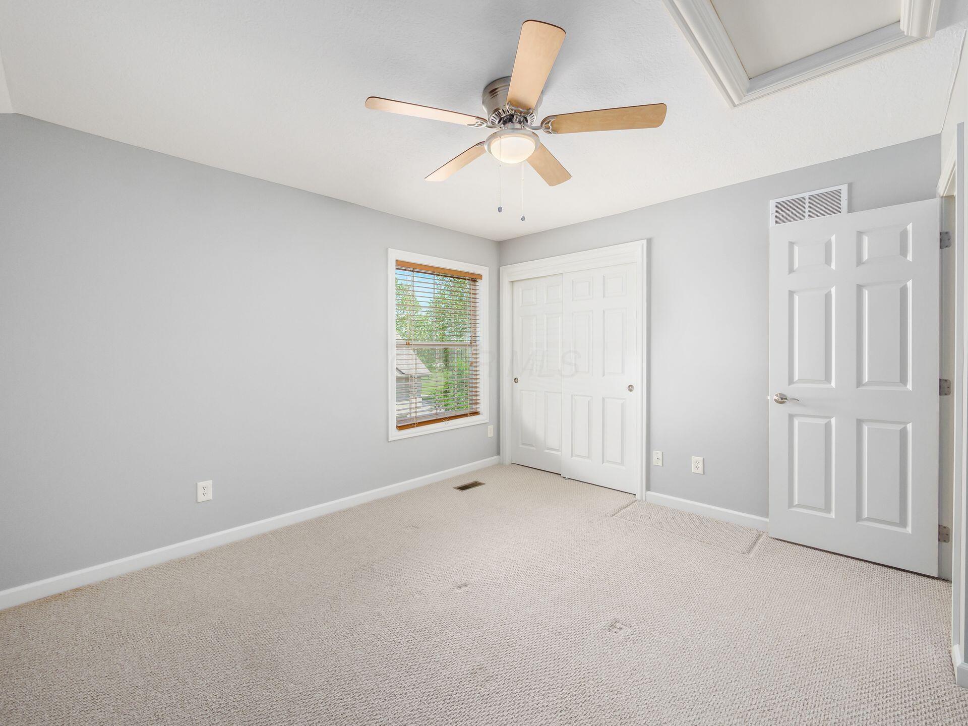 6628 Dalmore Lane, Dublin, Ohio image 33