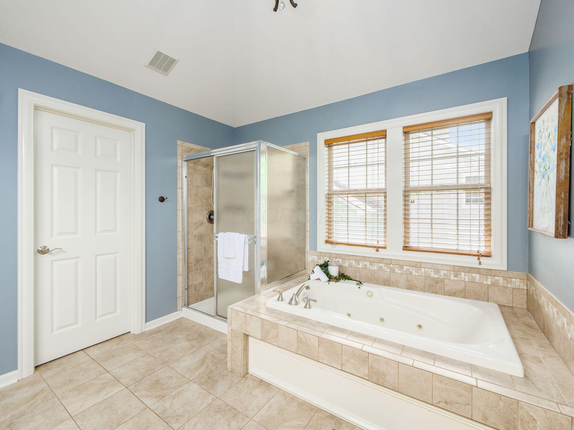 6628 Dalmore Lane, Dublin, Ohio image 28