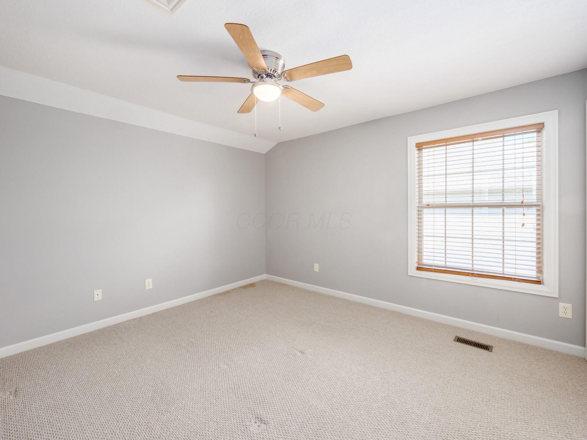 6628 Dalmore Lane, Dublin, Ohio image 32