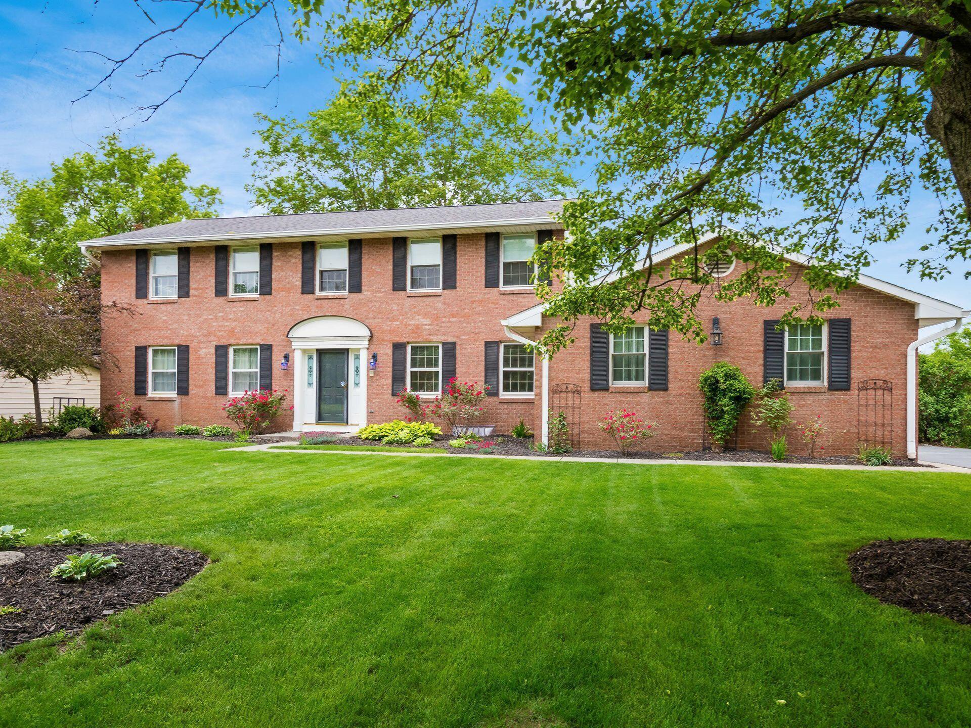 3435 Rolling Hills Lane, Grove City, Ohio image 4