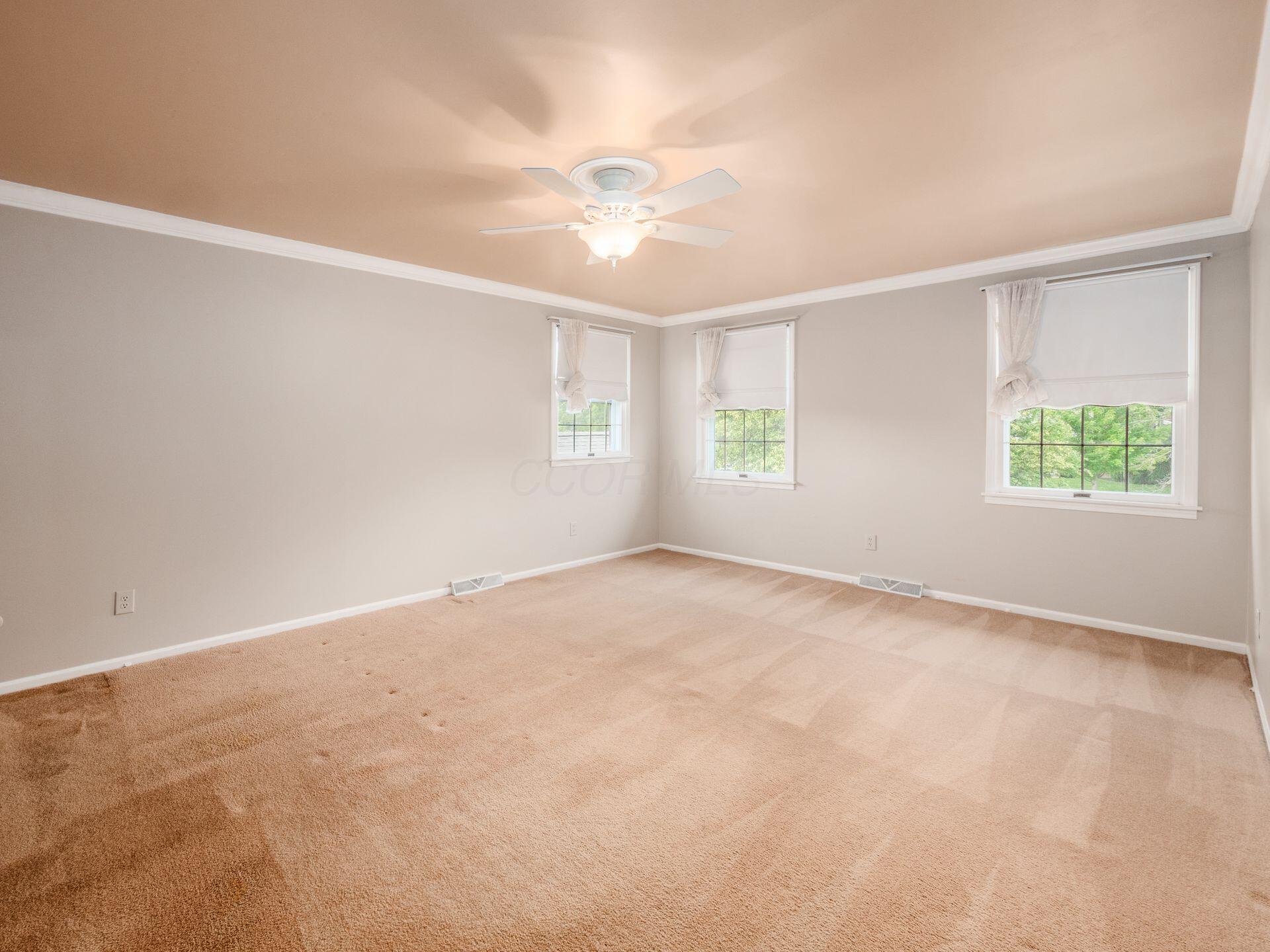 3435 Rolling Hills Lane, Grove City, Ohio image 25
