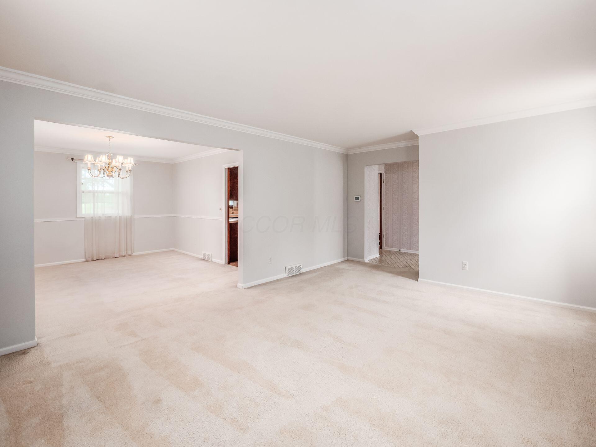 3435 Rolling Hills Lane, Grove City, Ohio image 14