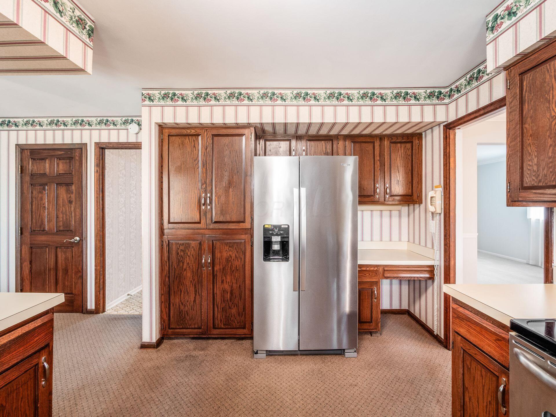 3435 Rolling Hills Lane, Grove City, Ohio image 17