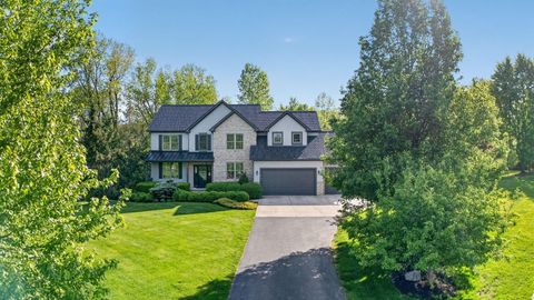 Photo of 3872 Whispering Creek Lane, Delaware, OH 43015 (MLS # 226014848)