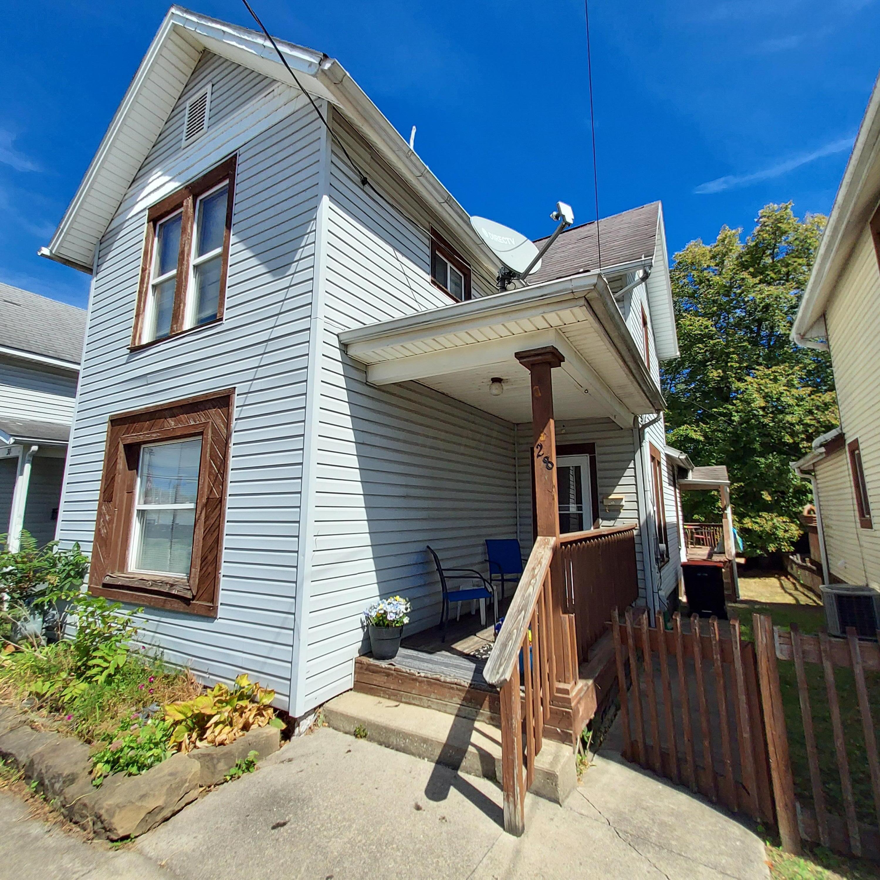 28 N 11th Street, Newark, Ohio image 1