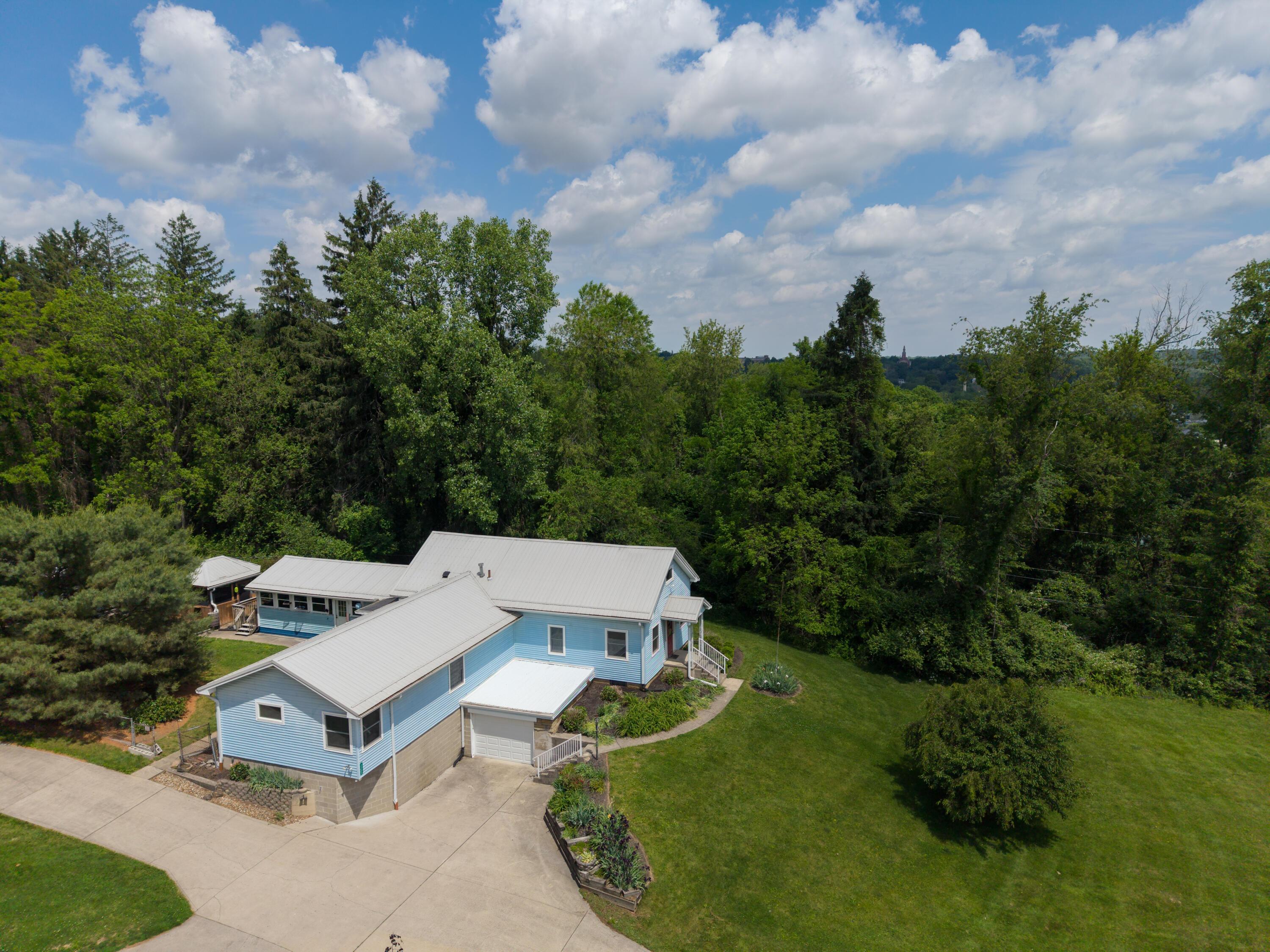 2202 Lancaster Road