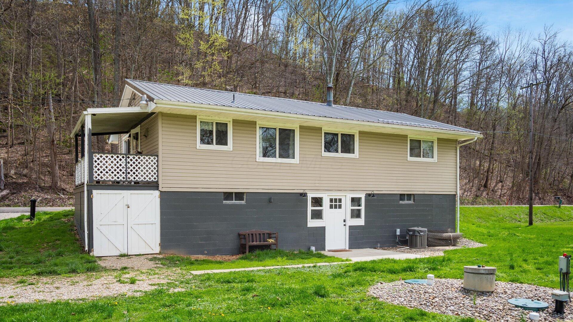 3020 State Route 376, Stockport, Ohio image 30