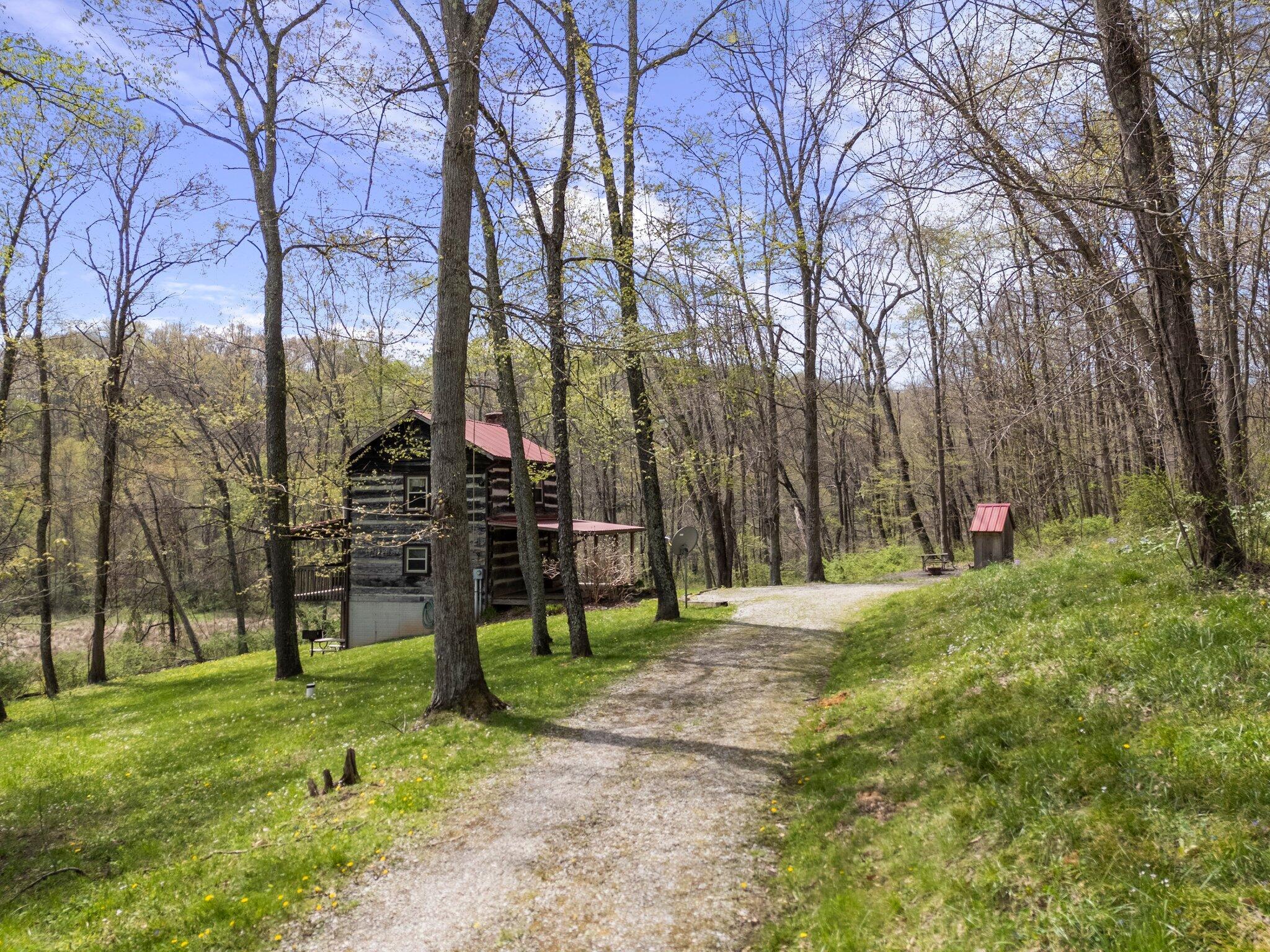 14635 Little Cola Road, Rockbridge, Ohio image 36