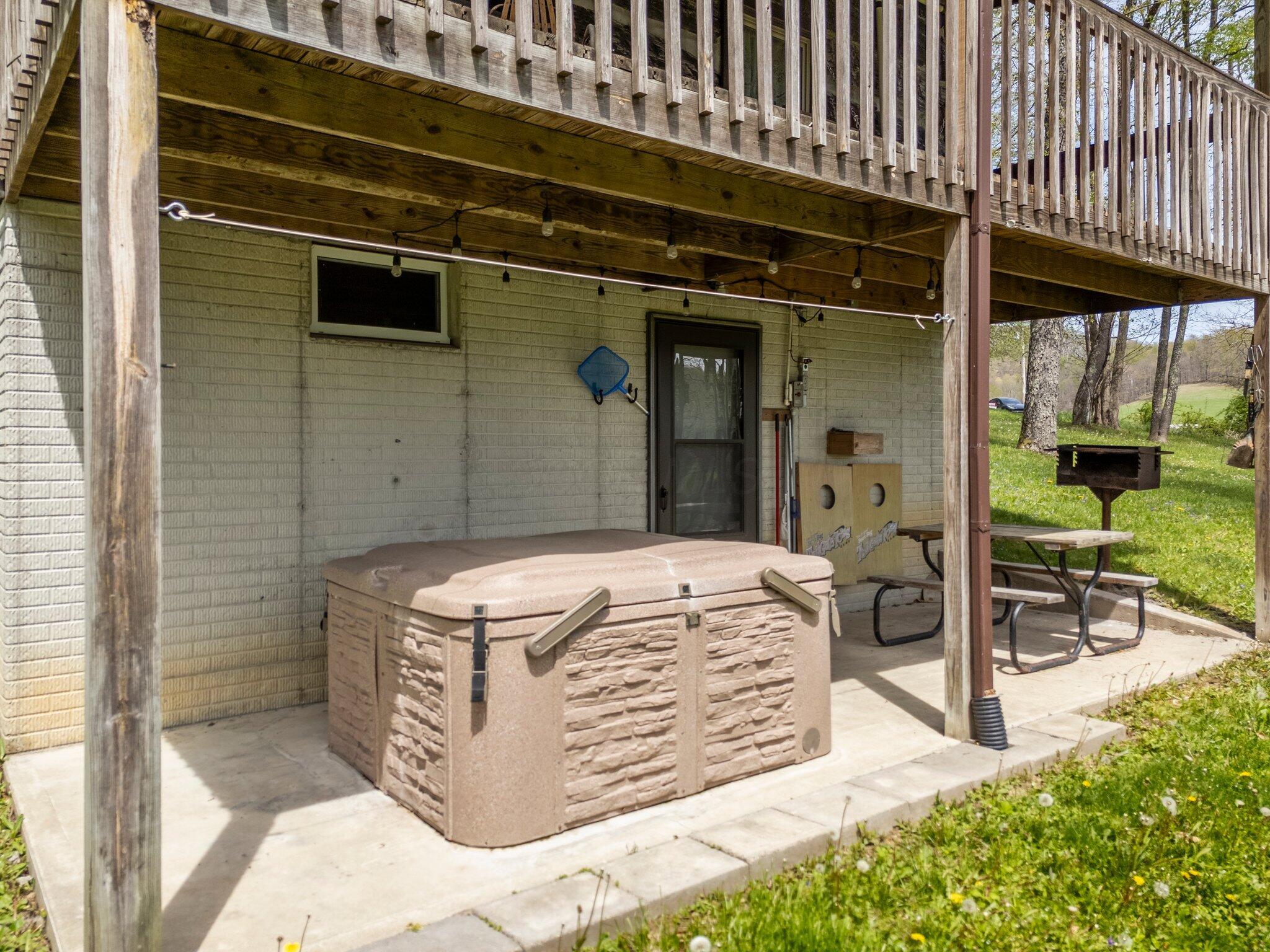 14635 Little Cola Road, Rockbridge, Ohio image 40