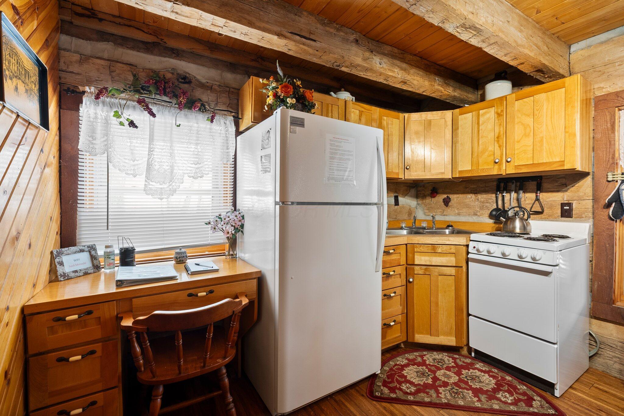 14635 Little Cola Road, Rockbridge, Ohio image 44