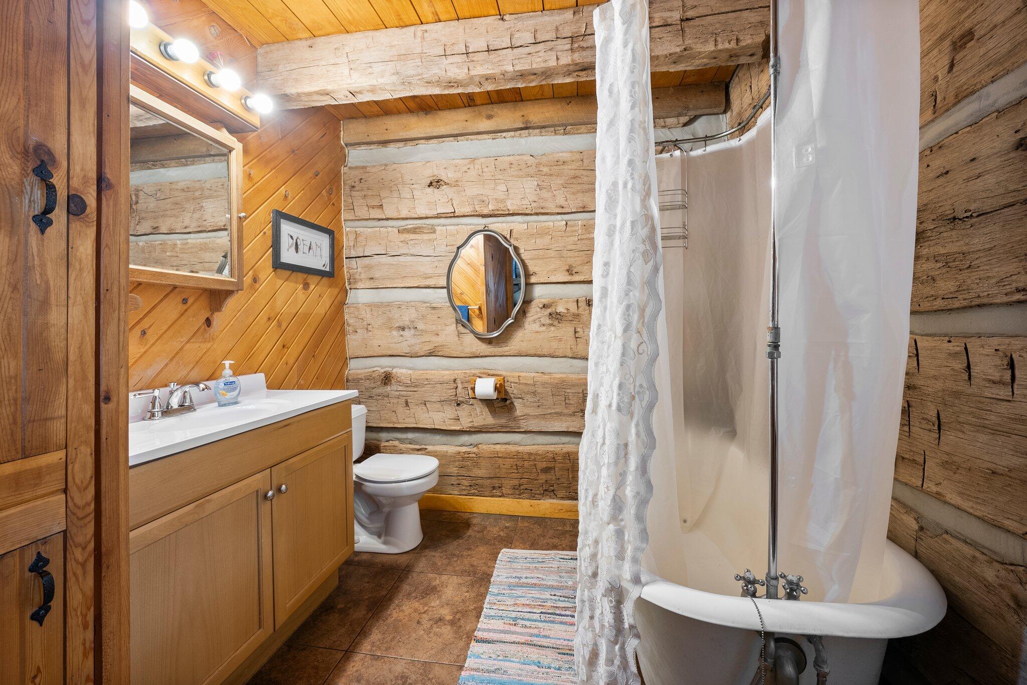 14635 Little Cola Road, Rockbridge, Ohio image 17