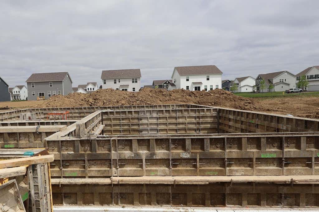 Photo of 1747 Kenneth Drive, Delaware, OH 43015 (MLS # 226019270)