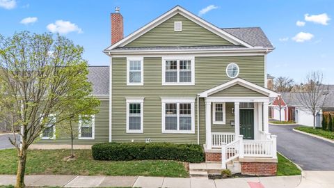 Photo of 1161 S Washington Avenue, Columbus, OH 43206 (MLS # 226010287)