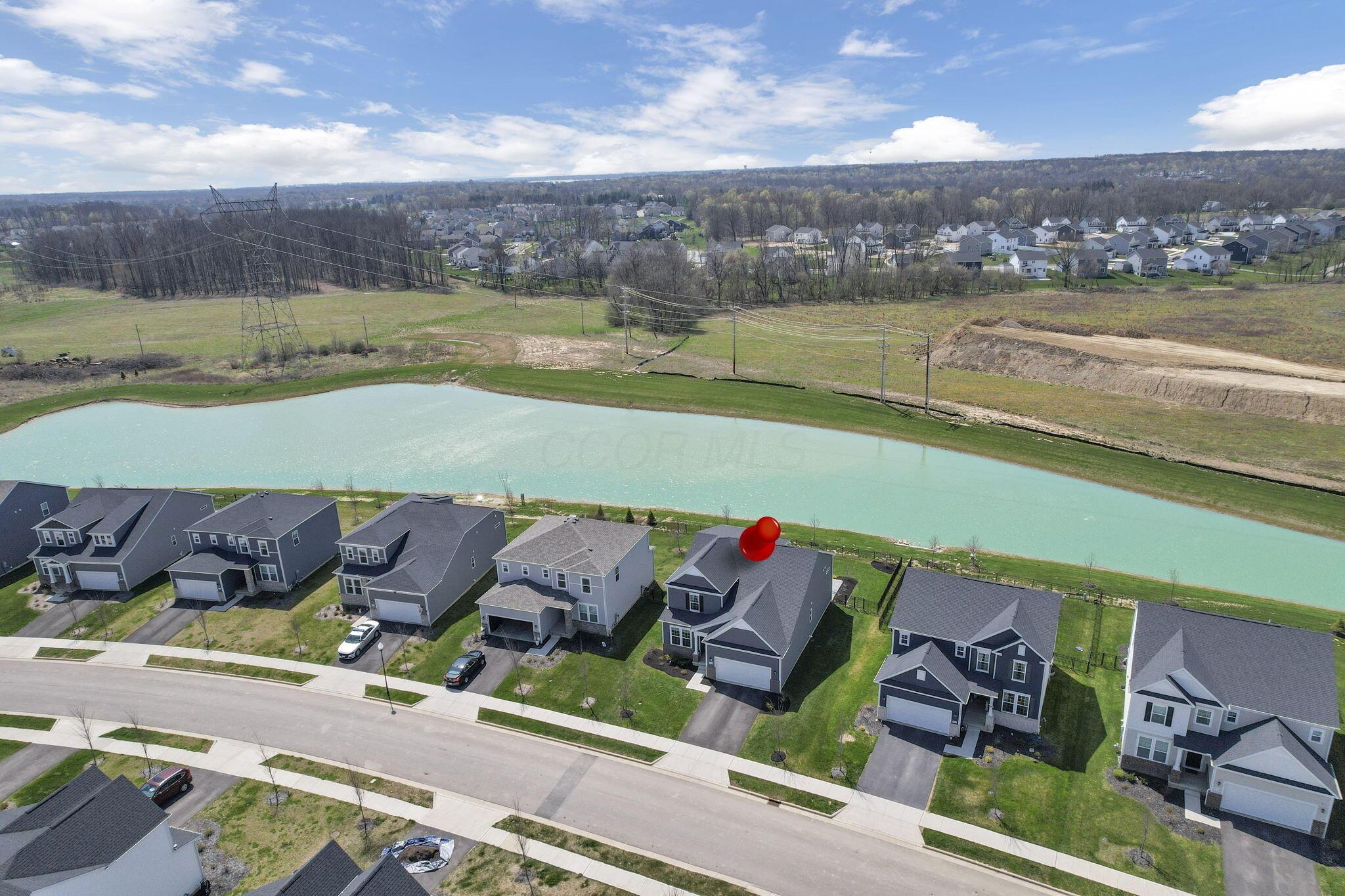 915 Mill Stone Drive, Sunbury, Ohio image 5