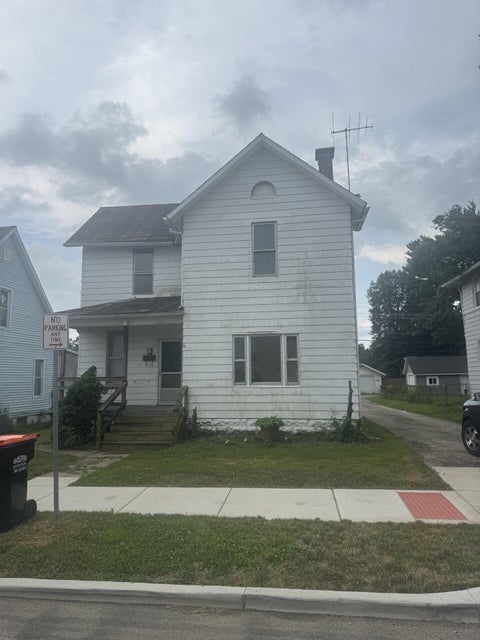 Homes For Sale - 555 Wehrle Avenue<br/> Newark, OH 43055