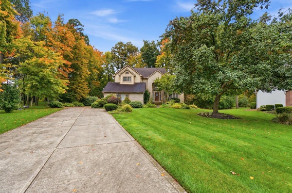 1237 WHISPERING MEADOW CT, NEW ALBANY, OH 43054 - Image f60691c8d7fc7818ba29aaaae69d6105/3200127077