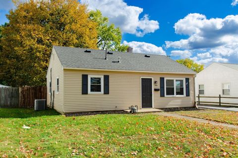 Tiny photo for 936 Harrison Avenue, Lancaster, OH 43130 (MLS # 225040572)