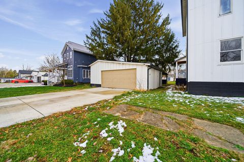 Tiny photo for 11890 Broad Street, Millersport, OH 43046 (MLS # 225045991)