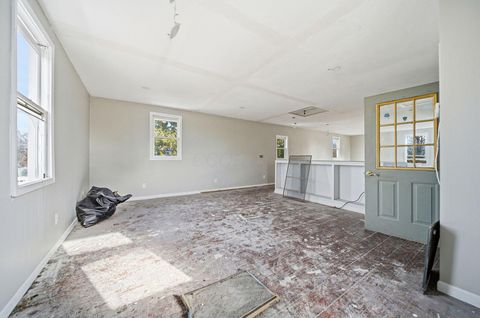 Tiny photo for 11890 Broad Street, Millersport, OH 43046 (MLS # 225045991)