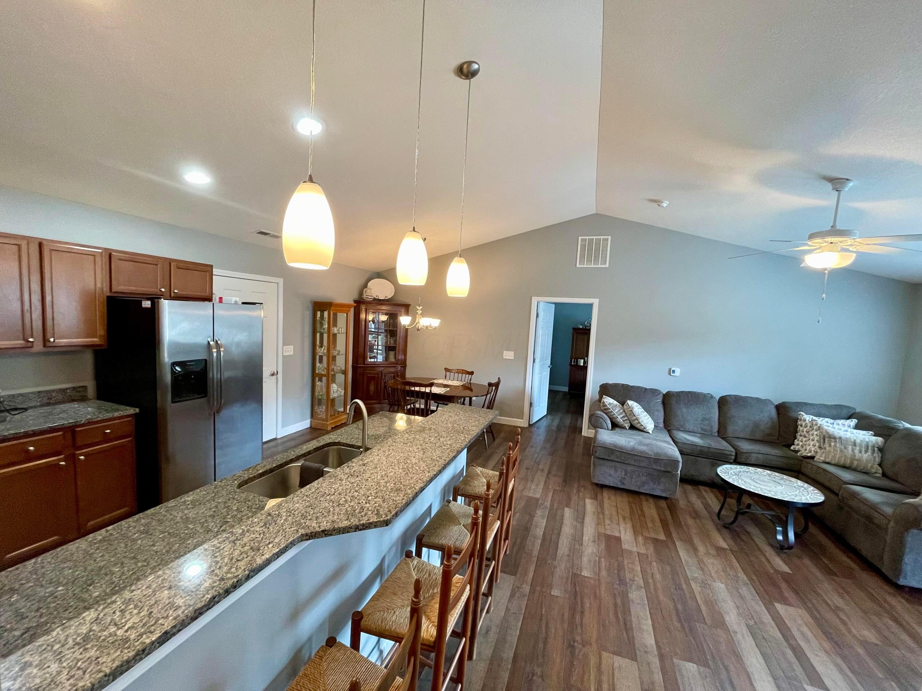 243 Wildwood Court, Heath, Ohio image 14