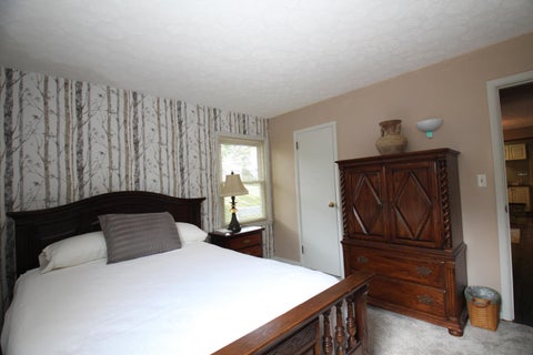 Tiny photo for 866 Lakeshore Drive W, Hebron, OH 43025 (MLS # 226036206)