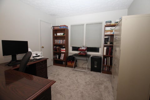 Tiny photo for 866 Lakeshore Drive W, Hebron, OH 43025 (MLS # 226036206)