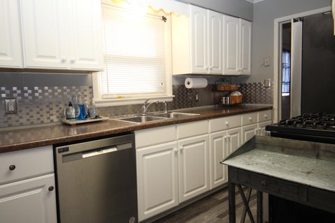 Tiny photo for 866 Lakeshore Drive W, Hebron, OH 43025 (MLS # 226036206)