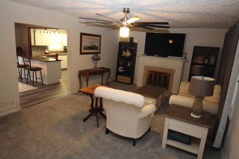 Tiny photo for 866 Lakeshore Drive W, Hebron, OH 43025 (MLS # 226036206)