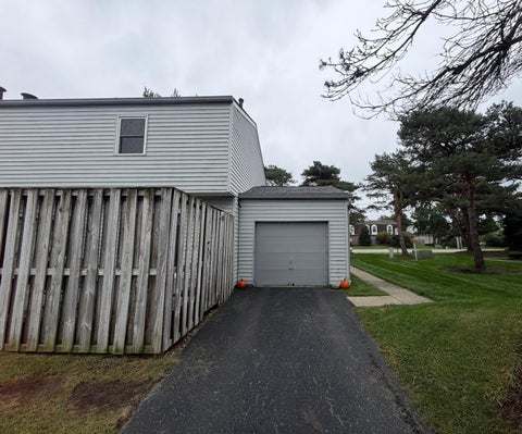 Tiny photo for 7591 Worthington Galena Road 42 #42, Columbus, OH 43085 (MLS # 226036190)