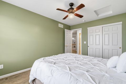 Tiny photo for 3240 Belstead Drive, Grove City, OH 43123 (MLS # 225045486)