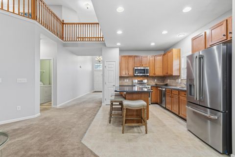 Tiny photo for 3240 Belstead Drive, Grove City, OH 43123 (MLS # 225045486)