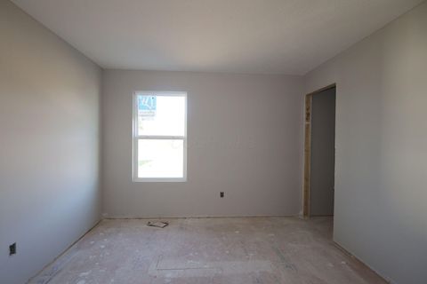 Tiny photo for 302 Reign Way, Pataskala, OH 43062 (MLS # 225045261)